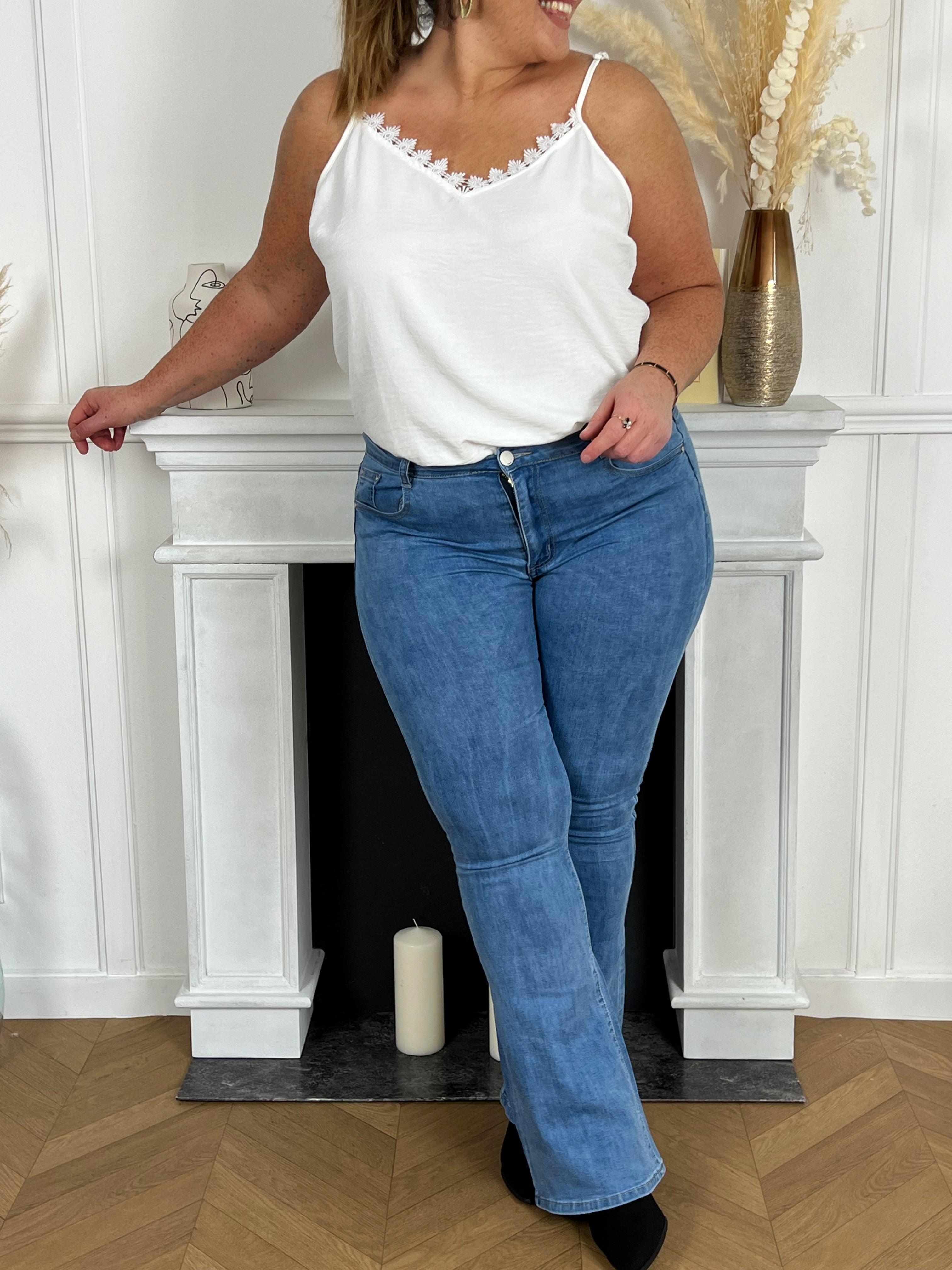 Jean bleu vas grande taille femme Lo cia