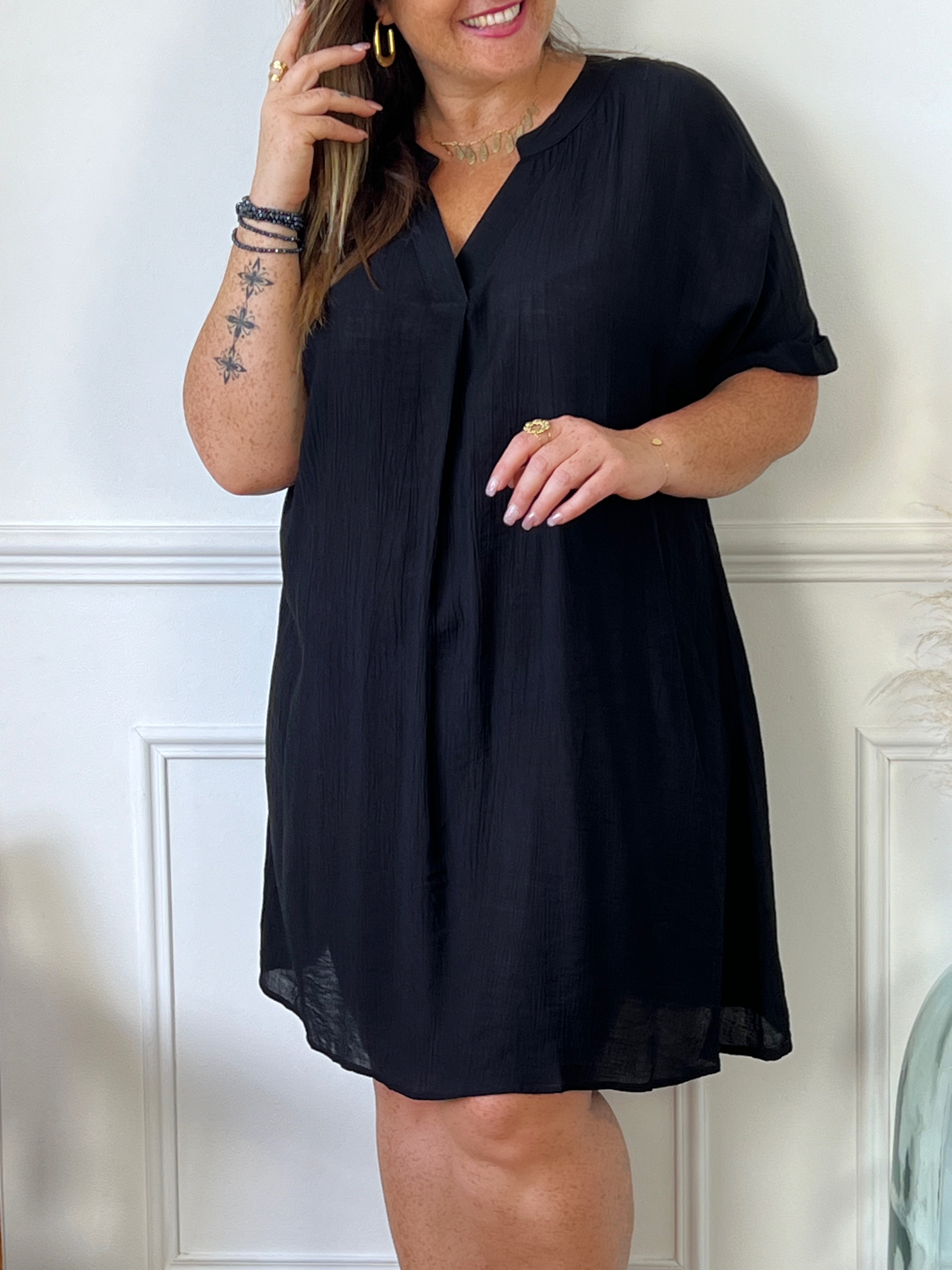 Robe noire ample mi longue sale