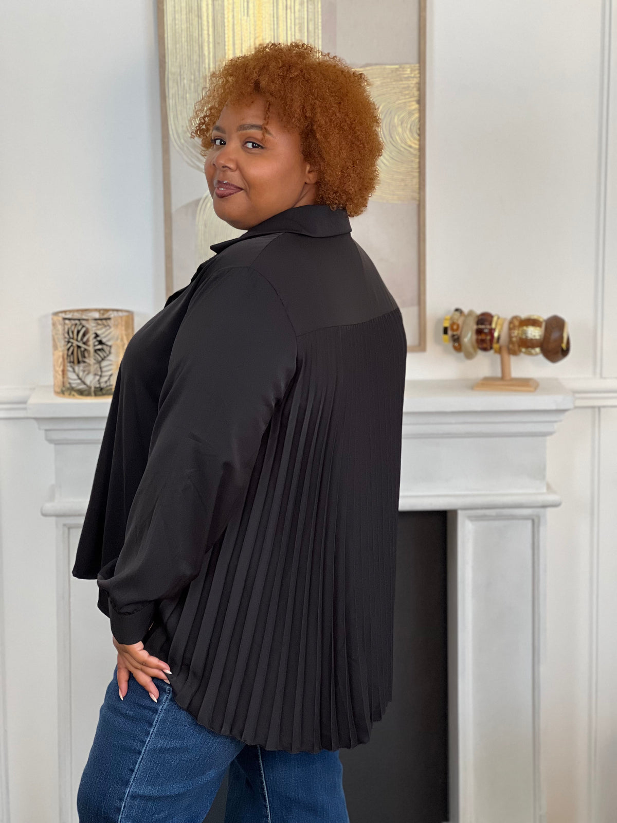 Chemise noire plissée grande taille : Aziel