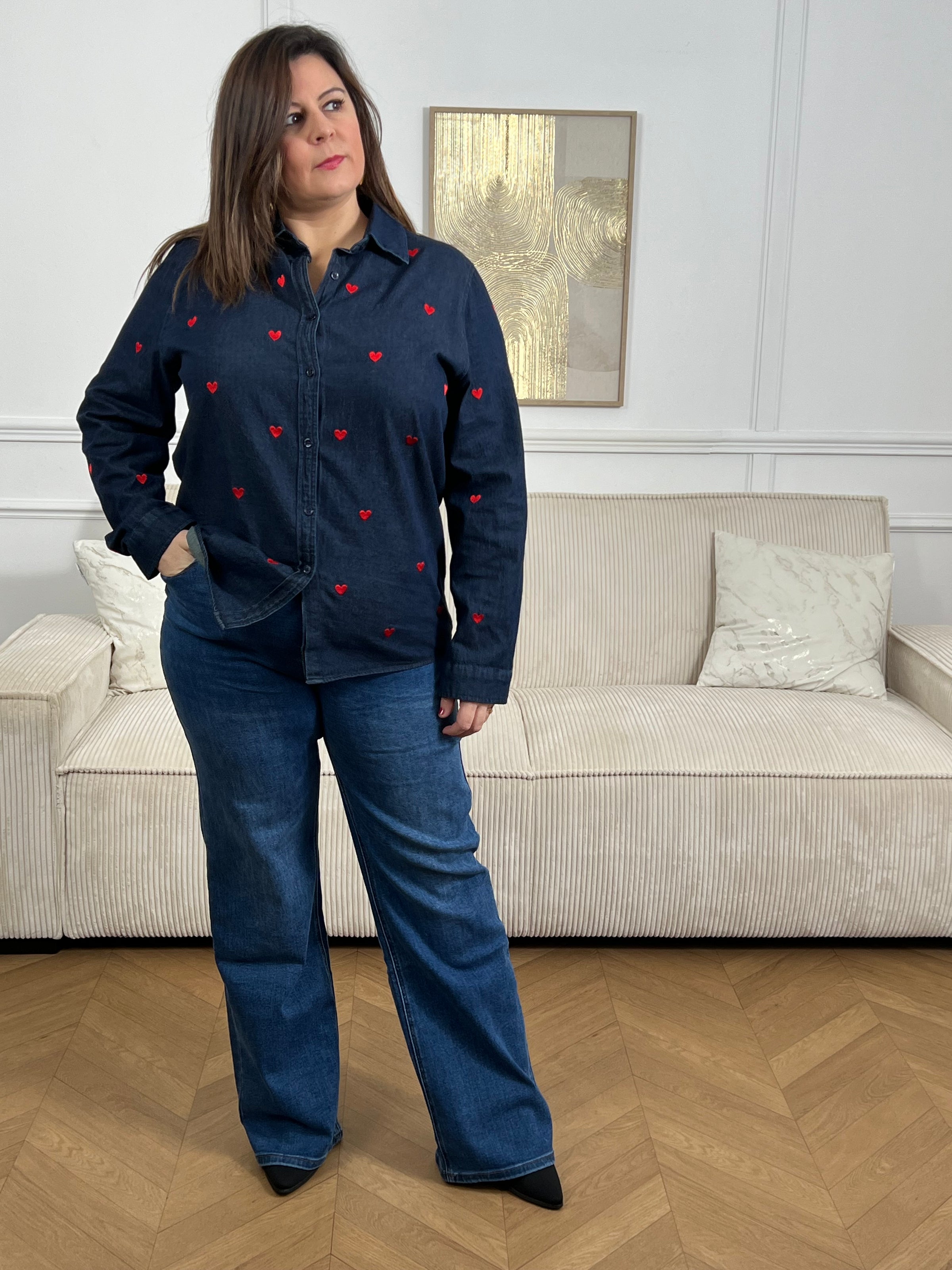 Chemise bleue avec coeurs : Lioré