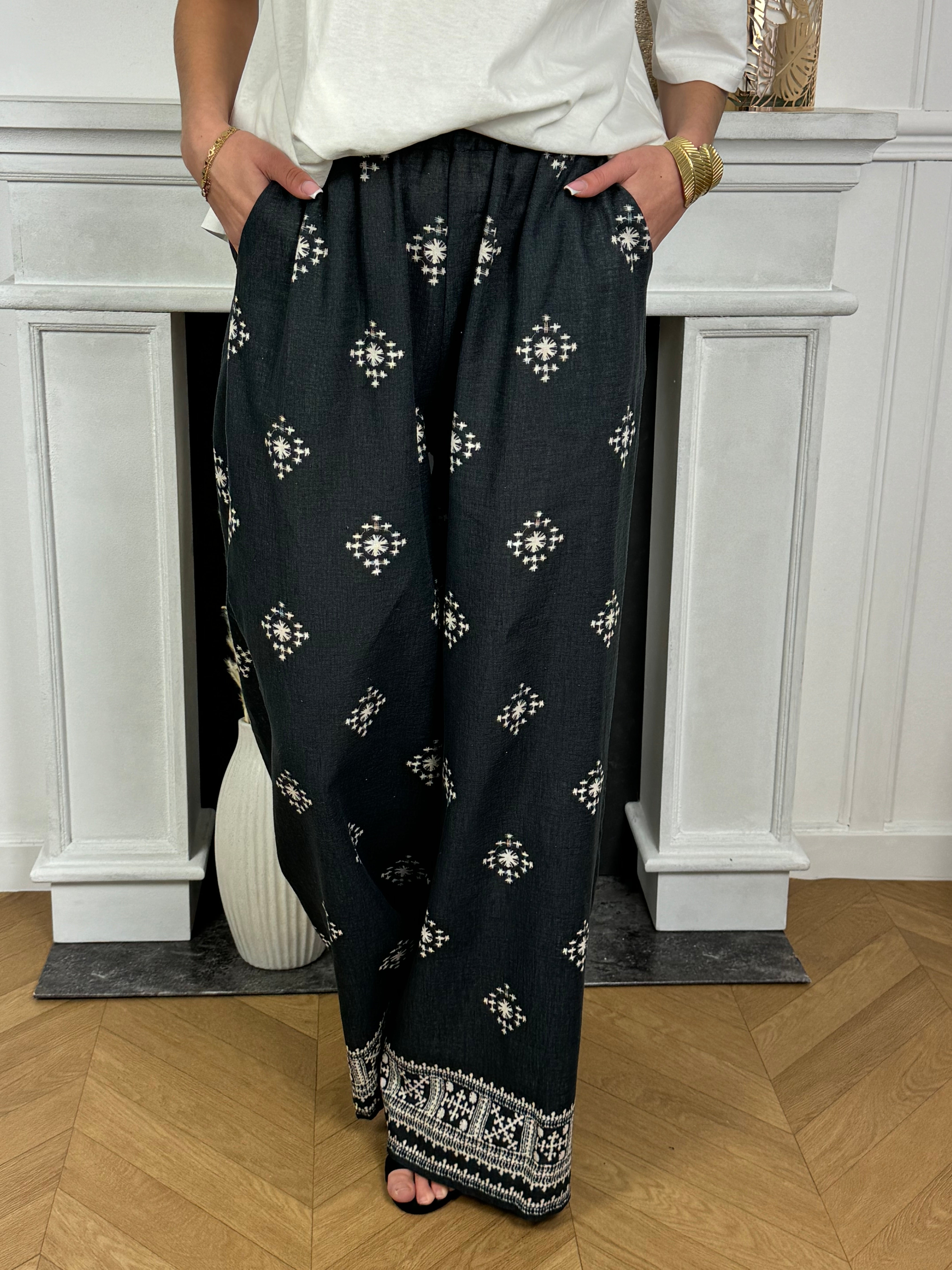 Pantalon noir en lin femme a motifs Loicia