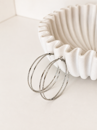 Boucles d'oreilles créoles argentées : Lenai