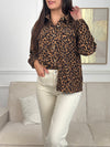 Découvrez la chemise Alda, une pièce incontournable qui allie style et confort. Avec son motif léopard captivant et son effet velours doux, elle apporte une touche d'élégance à votre garde-robe.&nbsp;