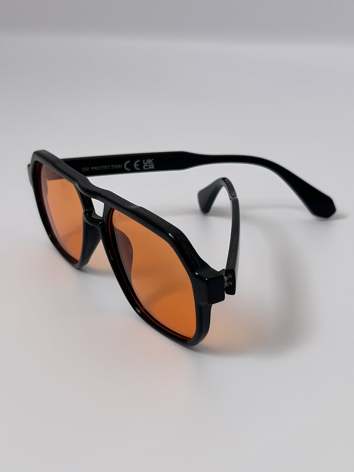 Sunglasses: Vanta