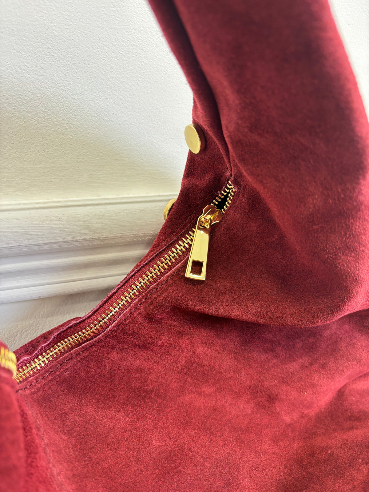 Sac bordeaux clouté : Gemma