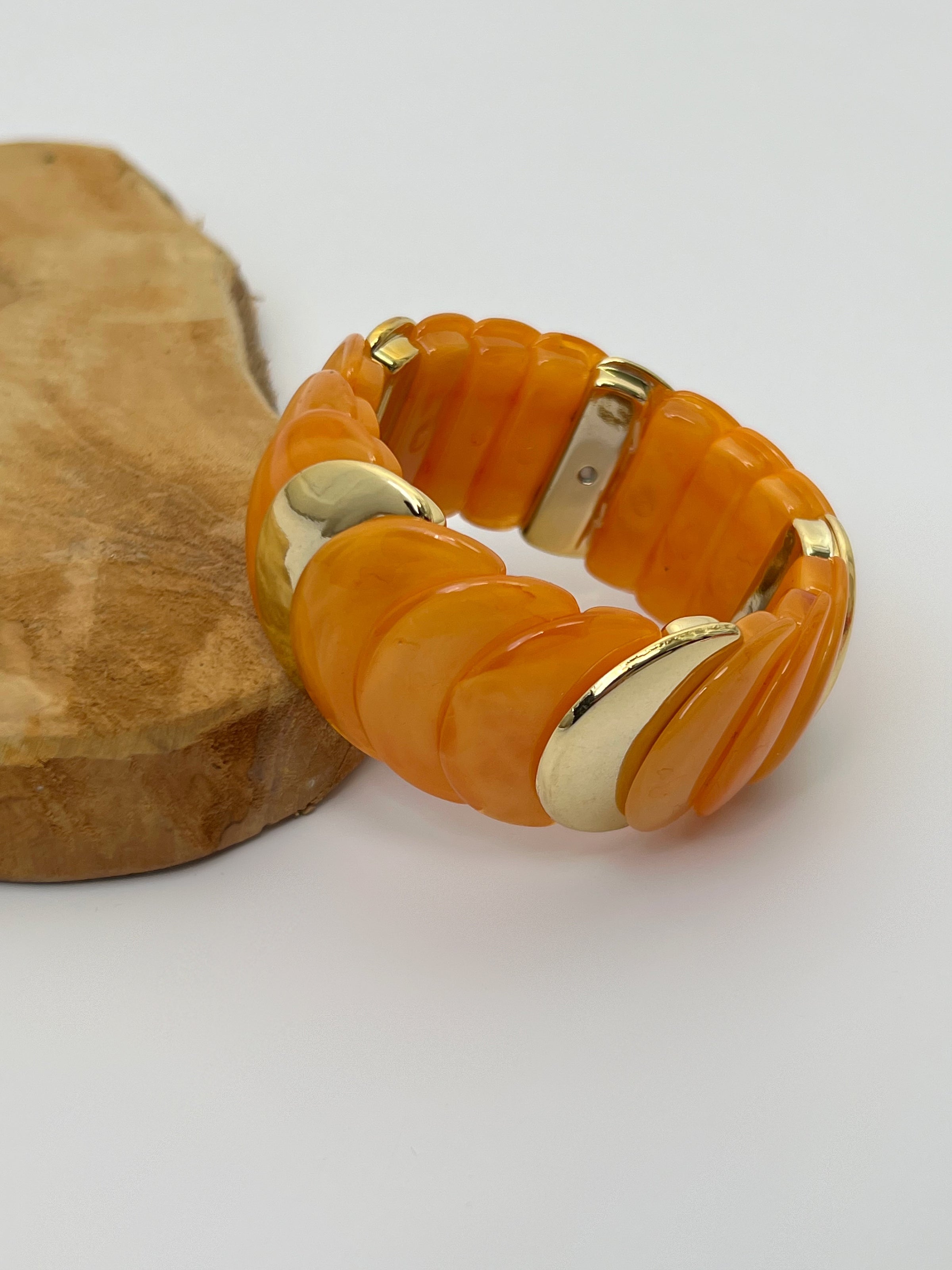 Orange bracelet: Rolla
