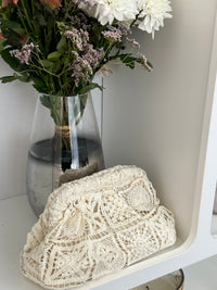 Beige Clutch: Olia
