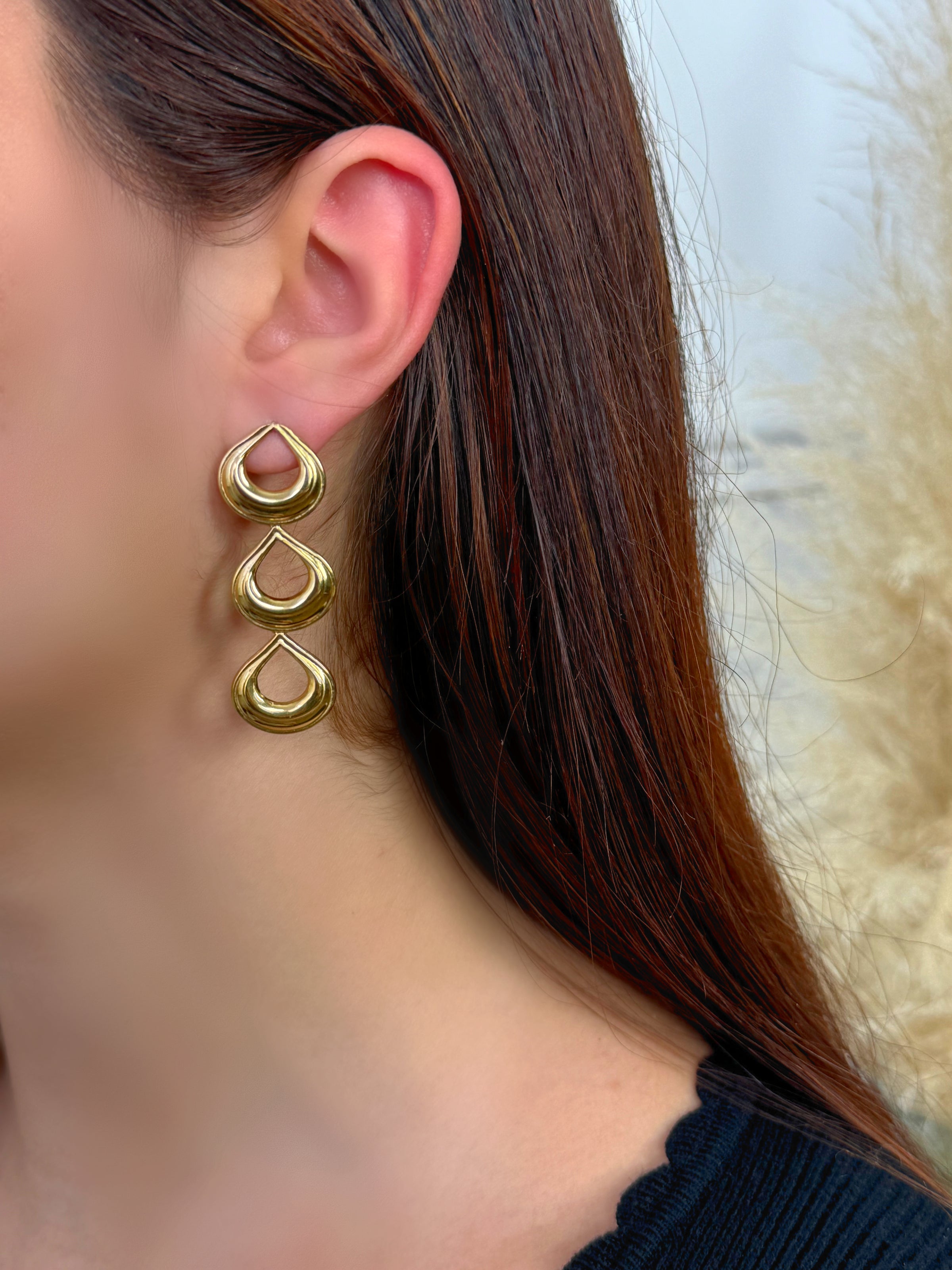 Boucles d'oreilles tombantes dorées : Dalila - Loïcia
