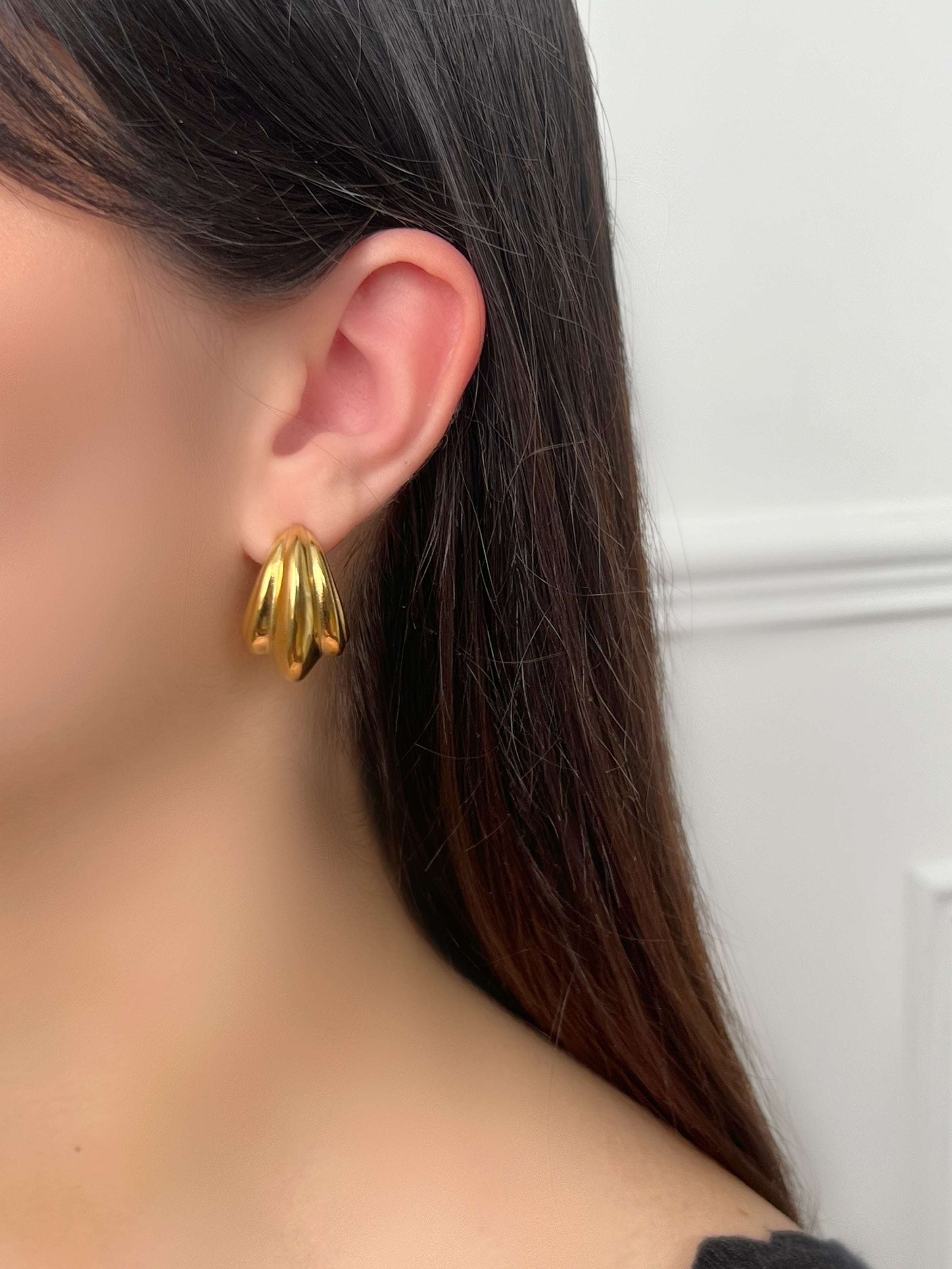 Boucles d’oreilles dorées : Camilia