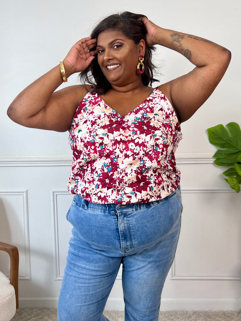 Top bordeaux fleuri grande taille : Alena