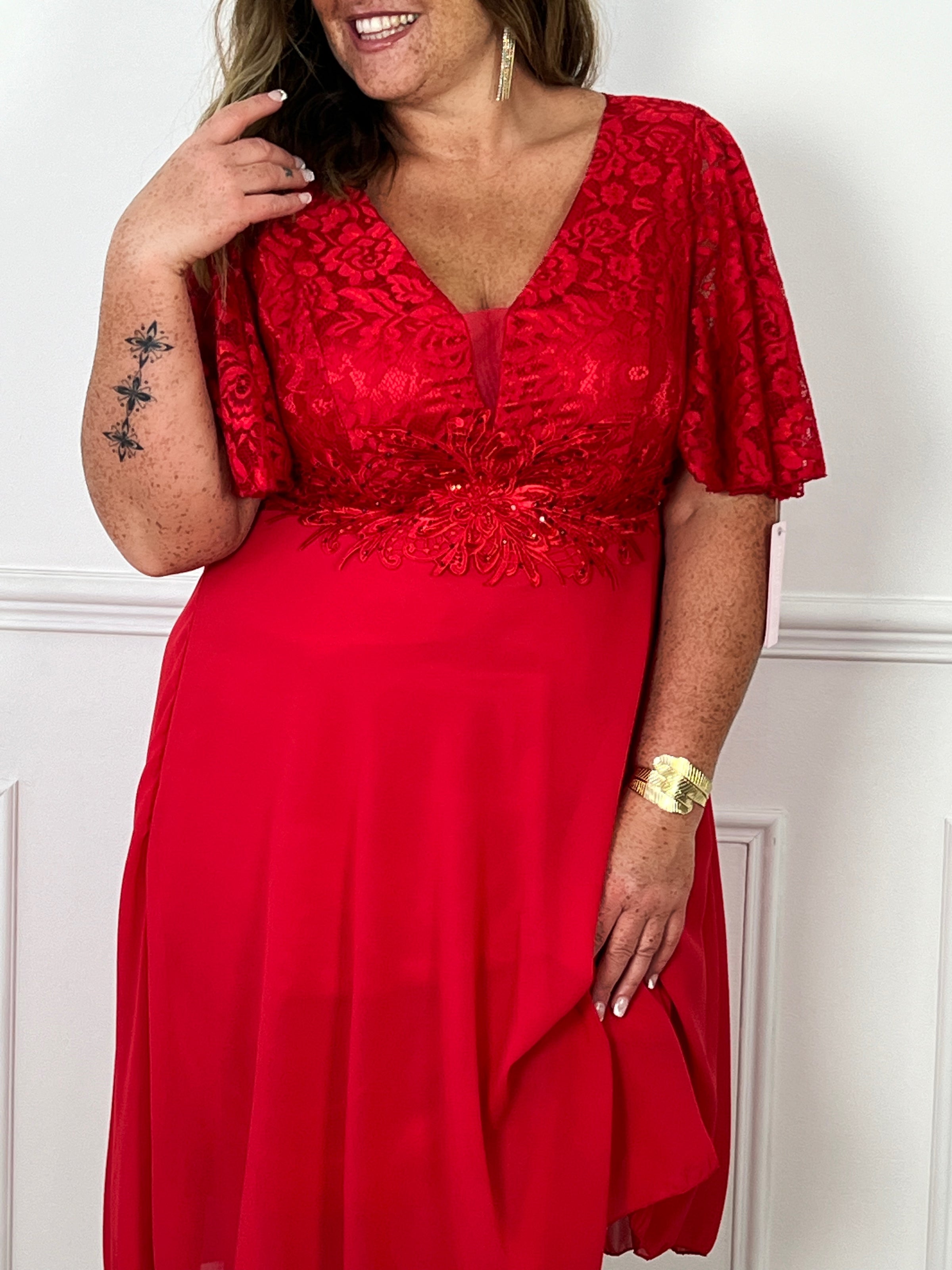 Ceinture Robe Rouge Et Veste Robe Courte De Cérémonie Rouge Avec