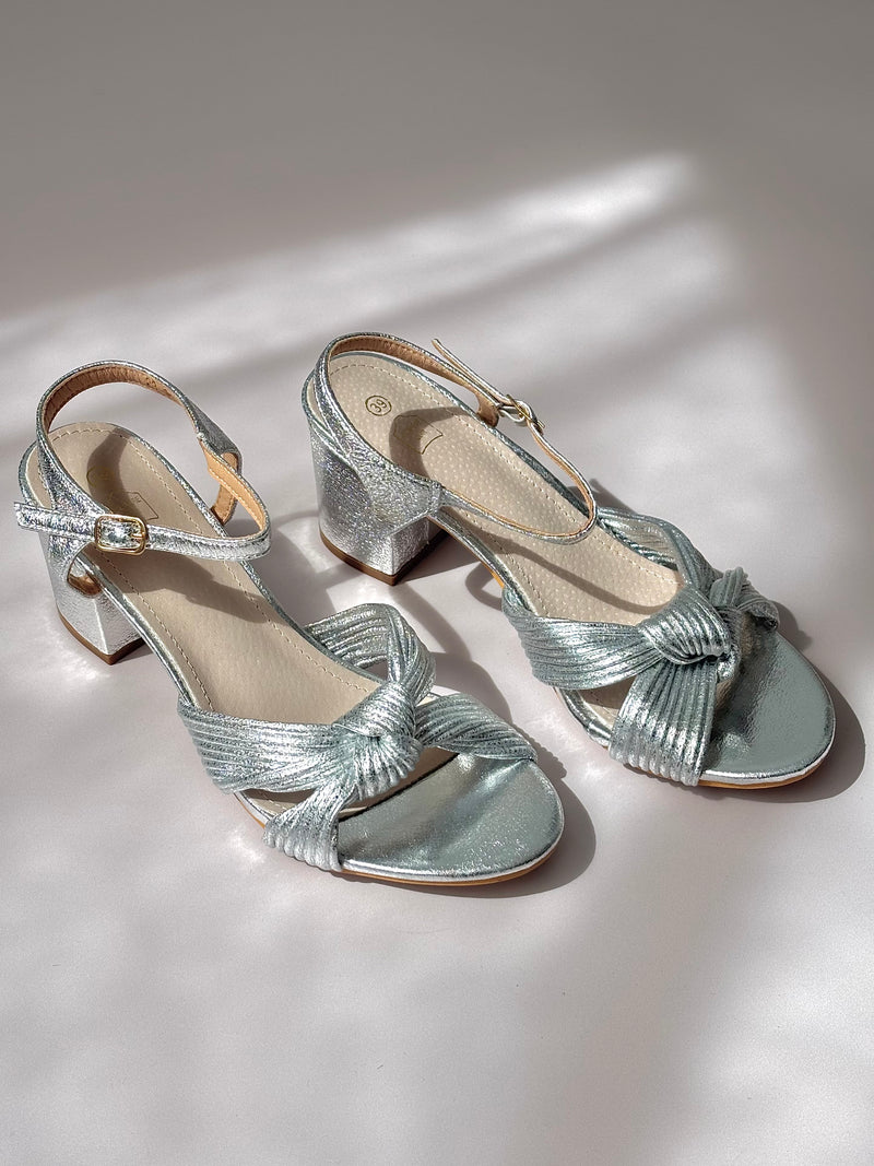 Sandales argentées à talons : Marion