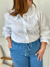Apportez une touche d'élégance à votre garde-robe avec notre chemise écrue grande taille pour femme. Avec son col claudine en broderie, elle est parfaite pour toutes les occasions.&nbsp;