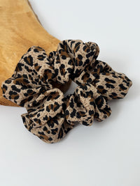 Leopard scrunchie: Vlora
