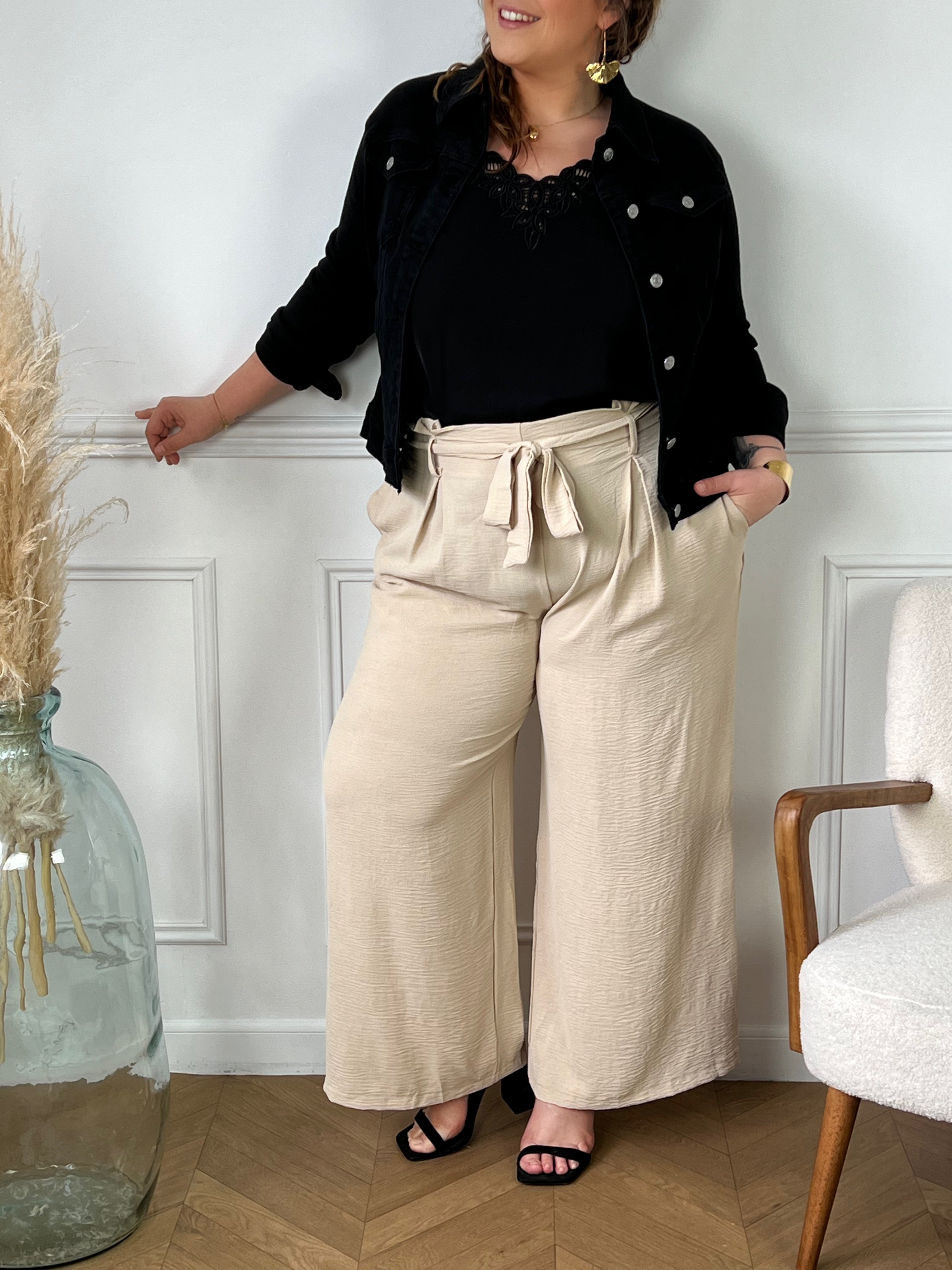 Pantalon fluide beige avec elastique au dos de la taille Loicia