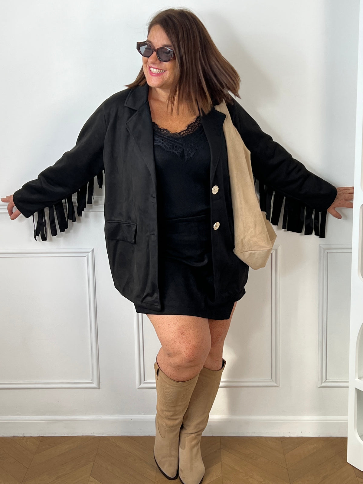 Veste noire à franges grande taille : Maïté