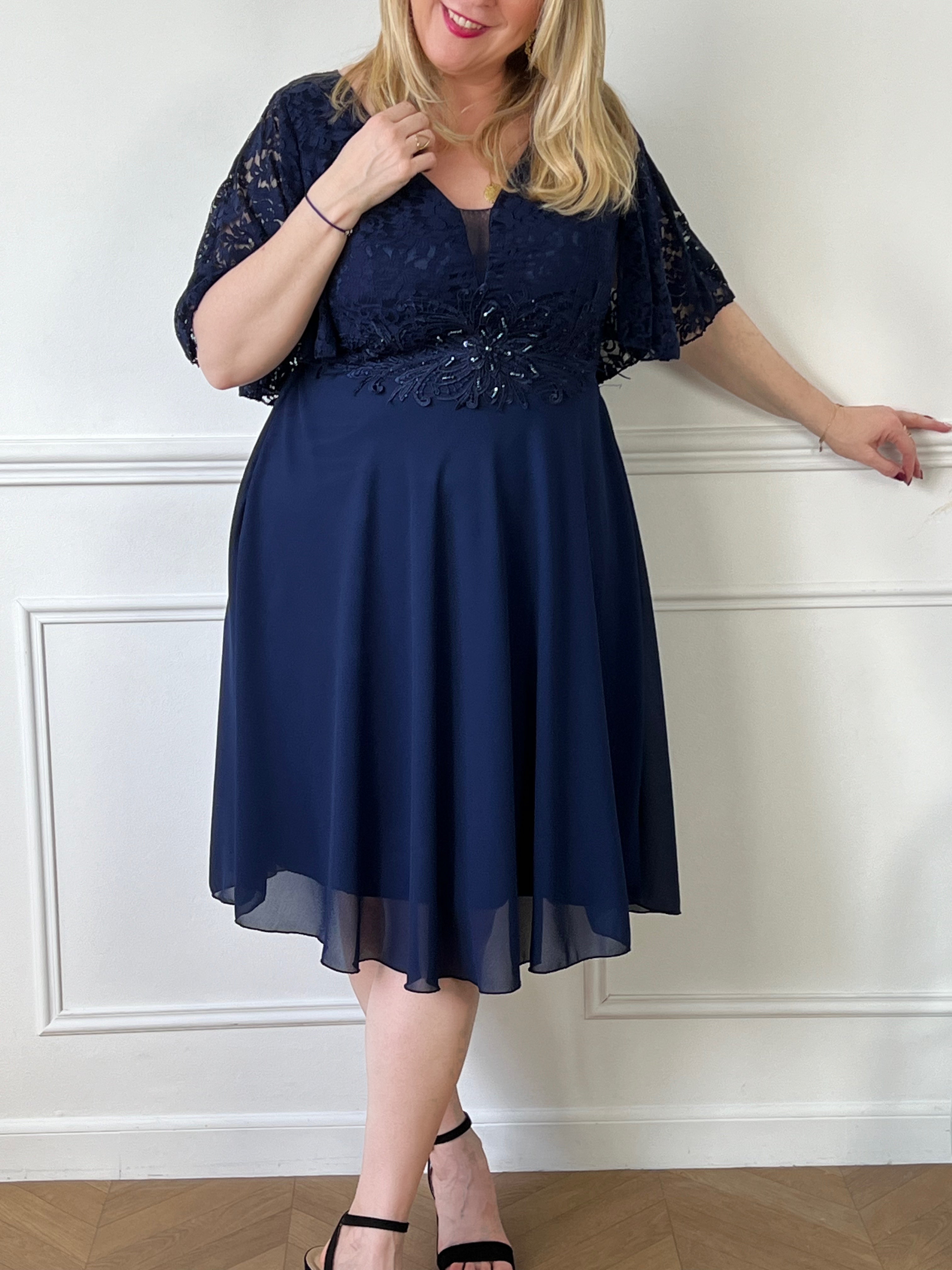 Robe courte de ceremonie bleue grande taille Loicia