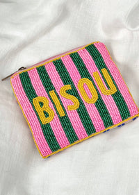 Pink pouch: Kiss