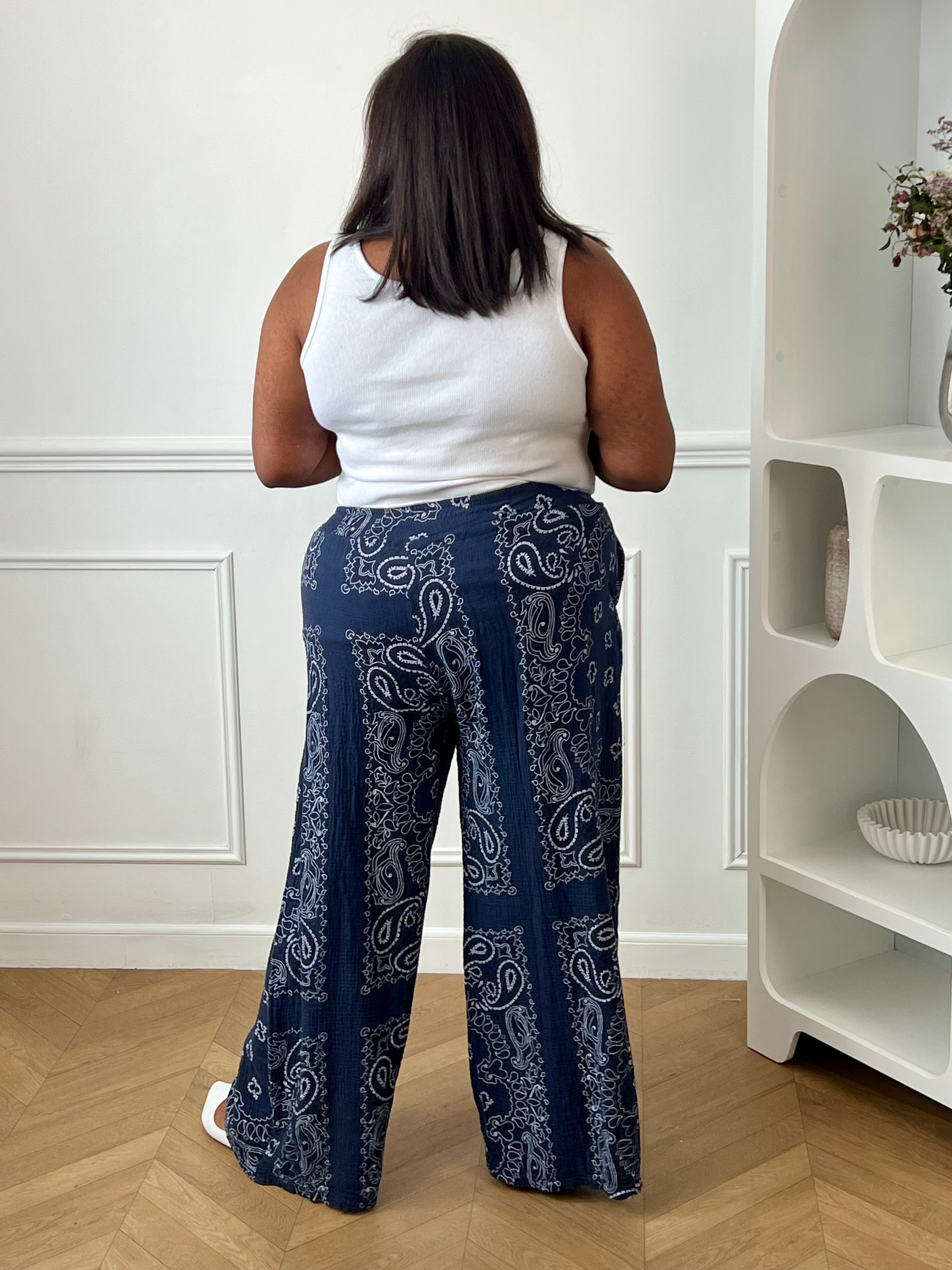 Pantalon bleu en gaze de coton grande taille : Timothé