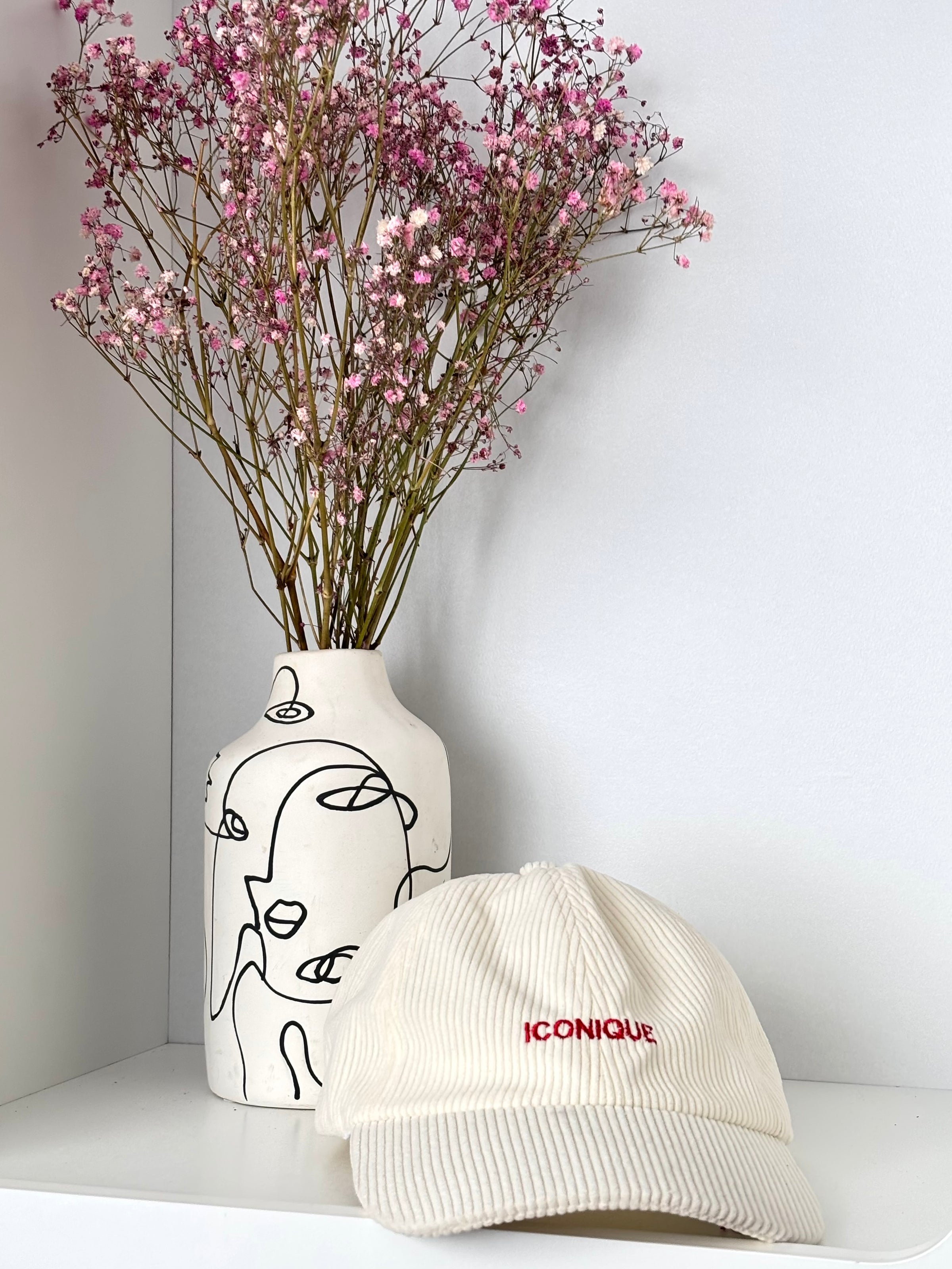 Off-white cap: Iconic