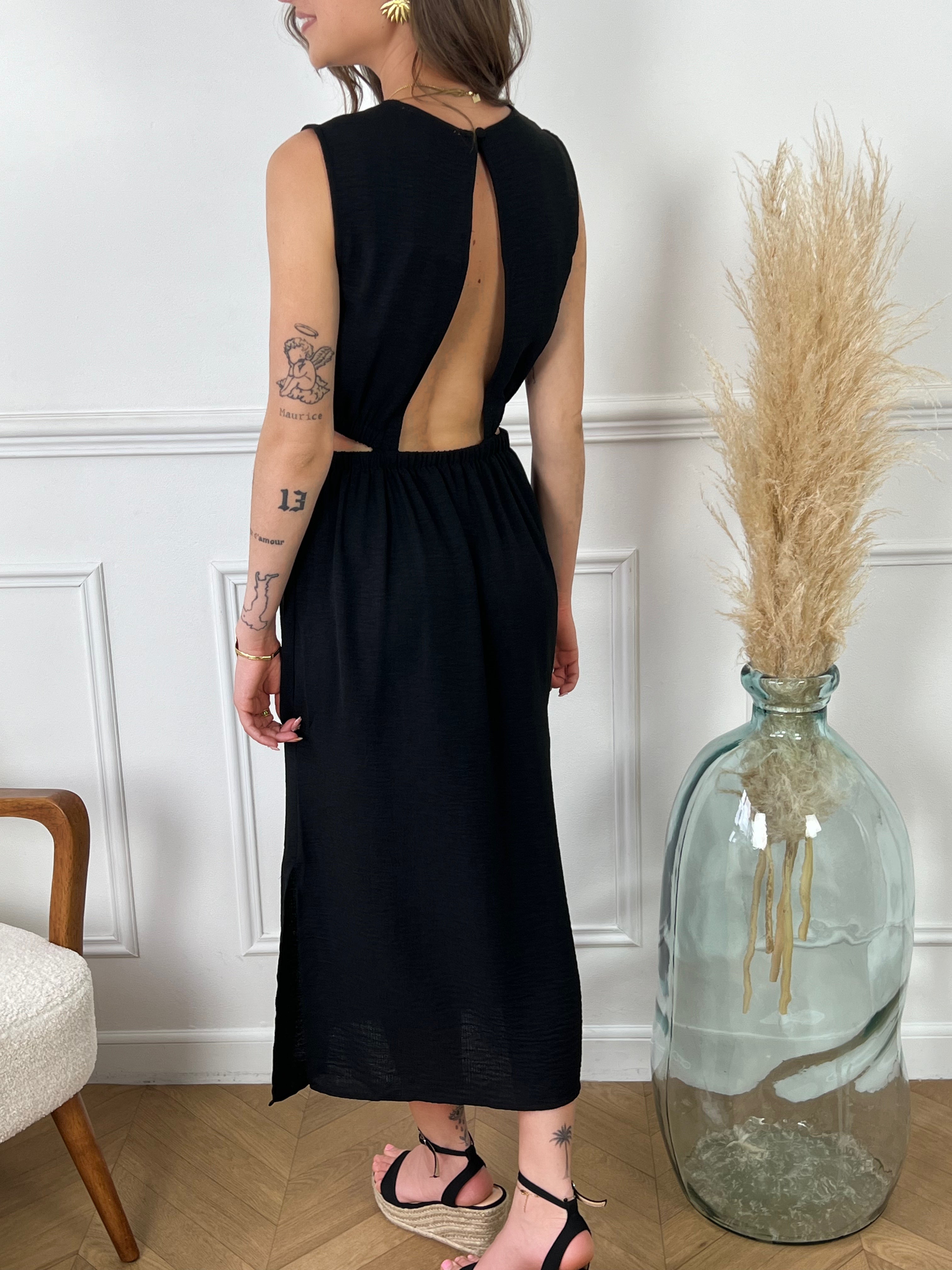 Robe longue noire dos nu et ouverte femme Loicia