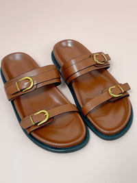 Camel sandals: Aurelio
