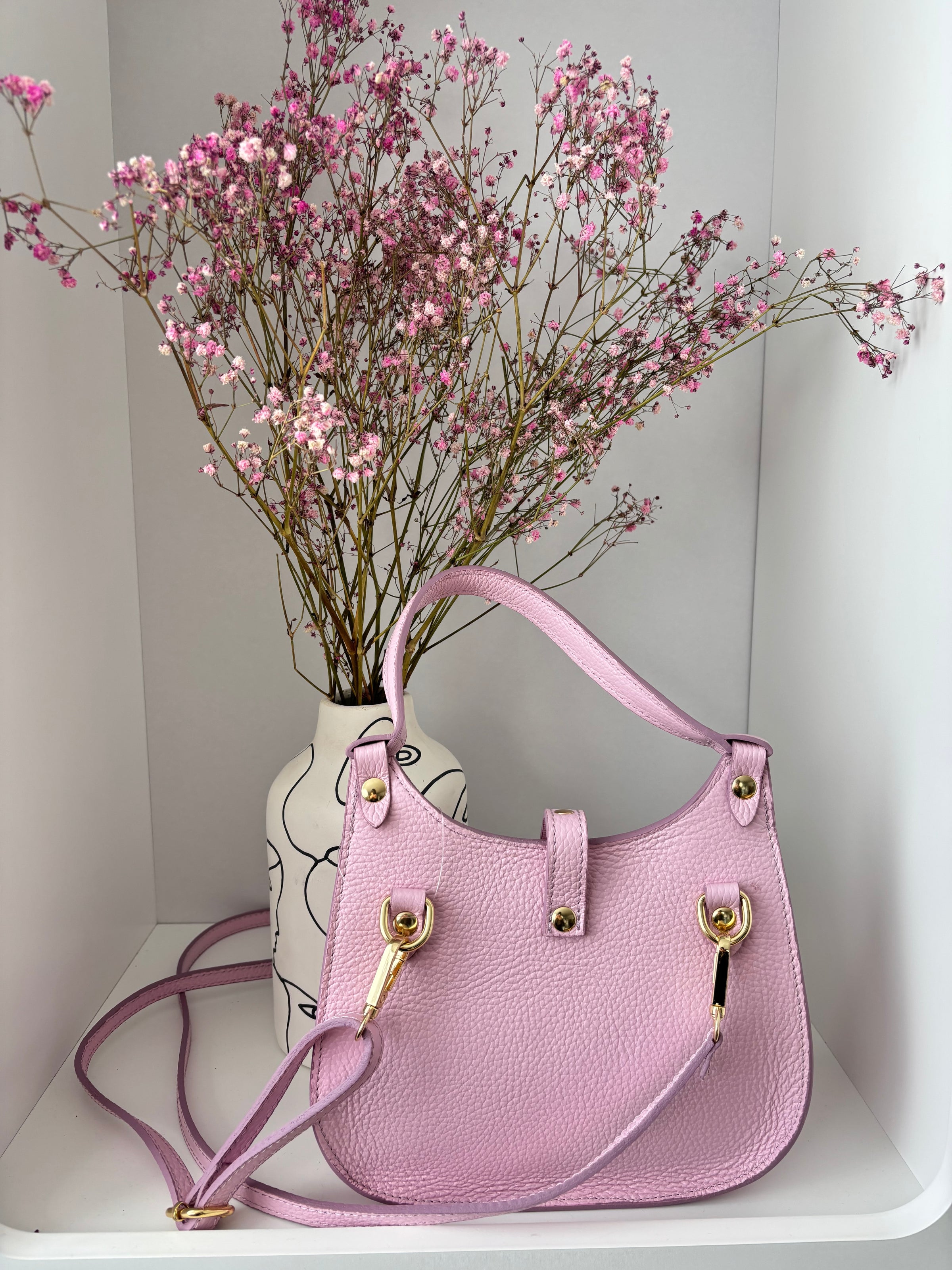 Pink bag: Yelo