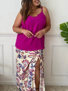 Découvrez le top magenta avec broderie Alexina pour femme! Le détail brodé ajoute une touche de sophistication à ce top élégant. Son design flatteur mettra en valeur votre silhouette.&nbsp;