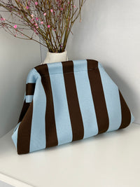 Brown and blue clutch bag: Kaly