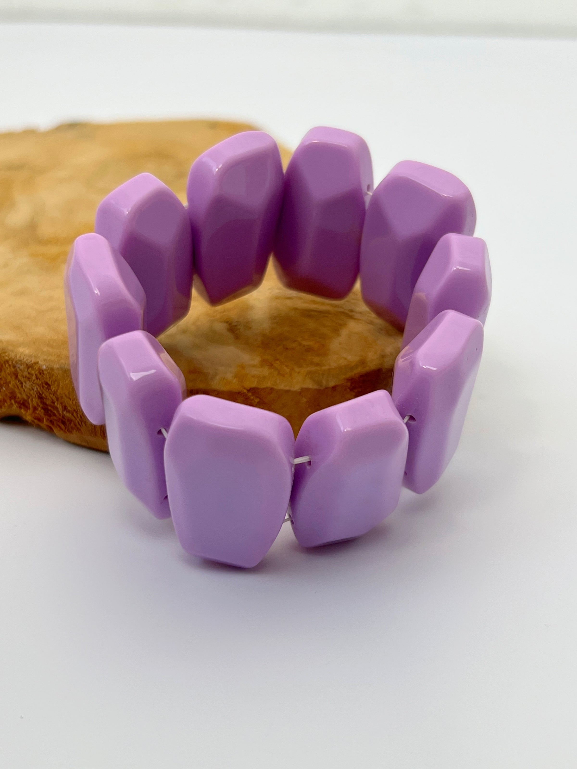 Purple bracelet: Laurie