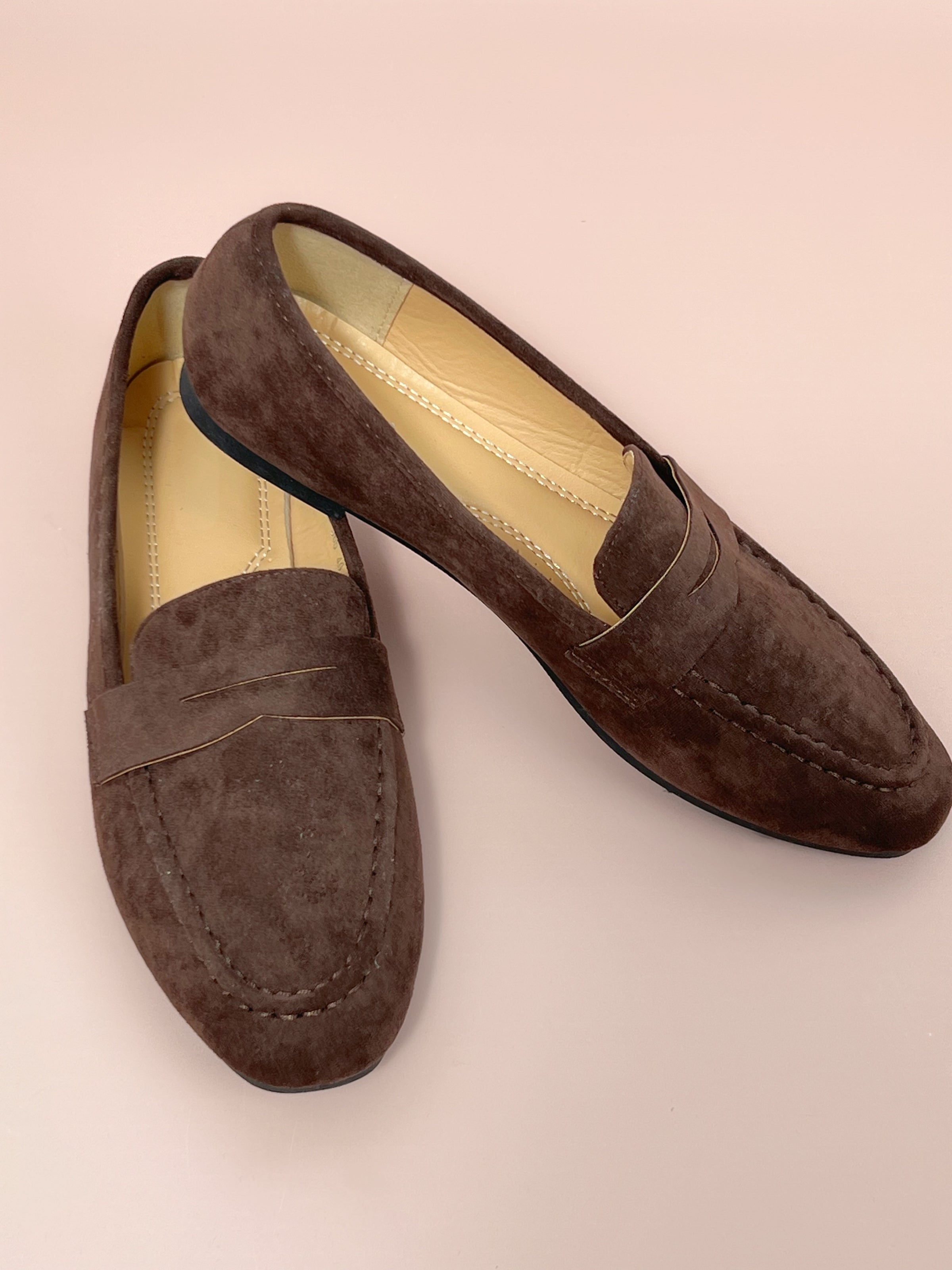 Brown loafers: Elviane
