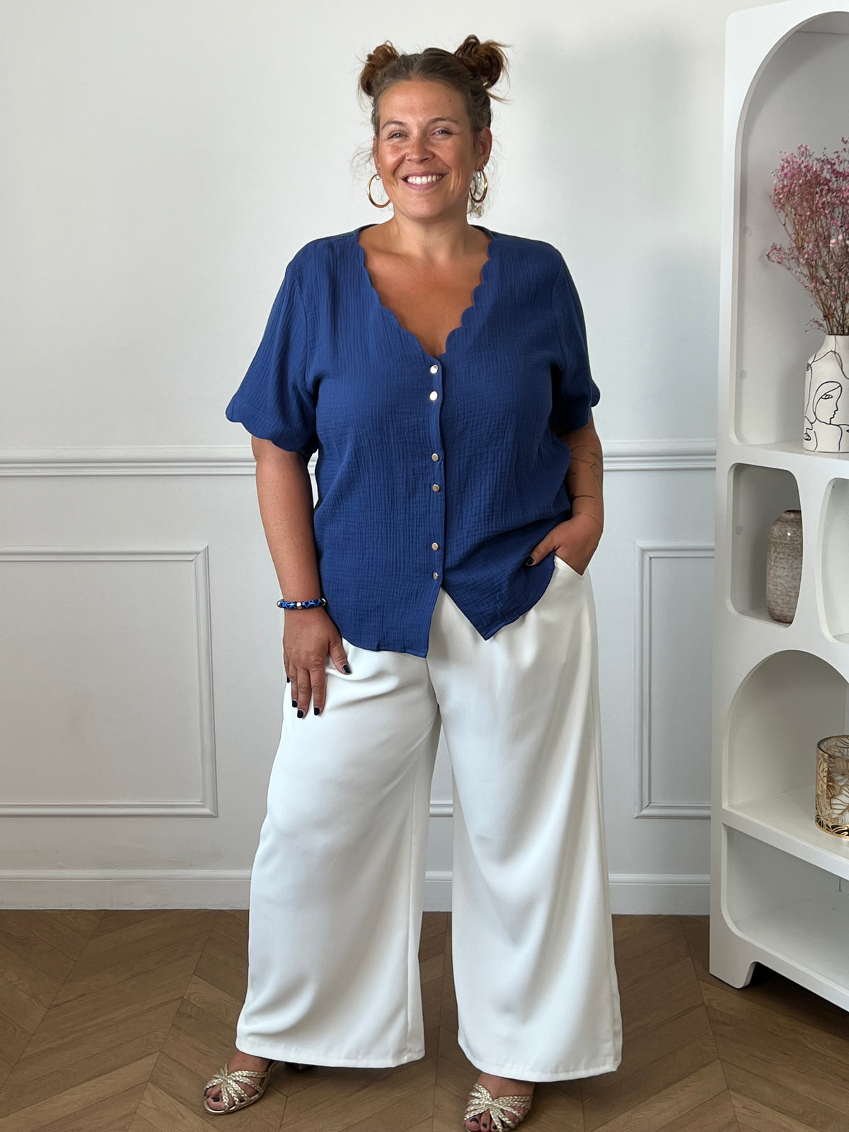Chemise bleue en gaze de coton grande taille : Kira