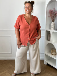 Chemise femme terracotta à manches courtes festonnées