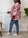 Valorisez votre silhouette avec le blazer Flora vert à motifs, spécialement conçu pour les grandes tailles. Ses manches longues assurent une coupe flatteuse, tandis que les épaules apportent structure et élégance.
