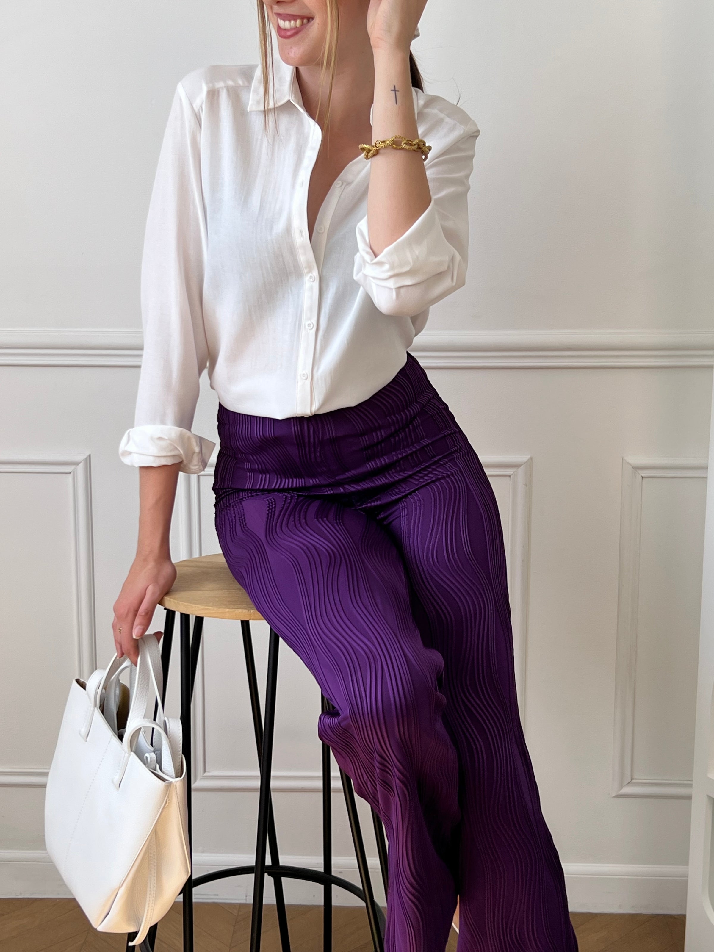 Lila Hose: Orali