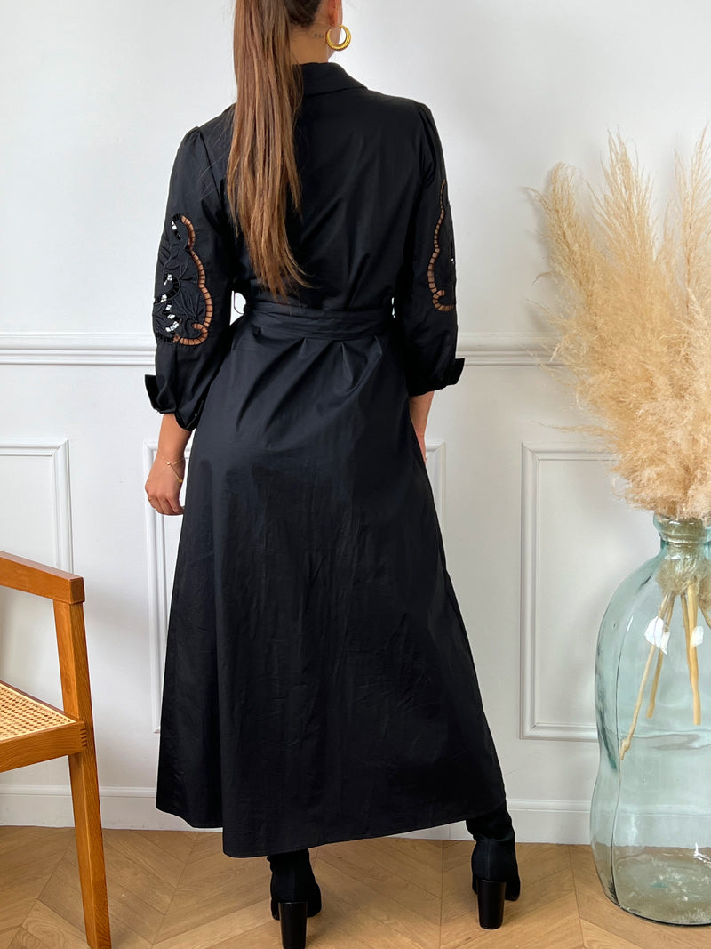 Robe longue noire avec broderie : Yva