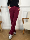 Affichez une allure sophistiquée avec notre pantalon cintré bordeaux. Une coupe élégante et intemporelle pour un style chic en toutes occasions.