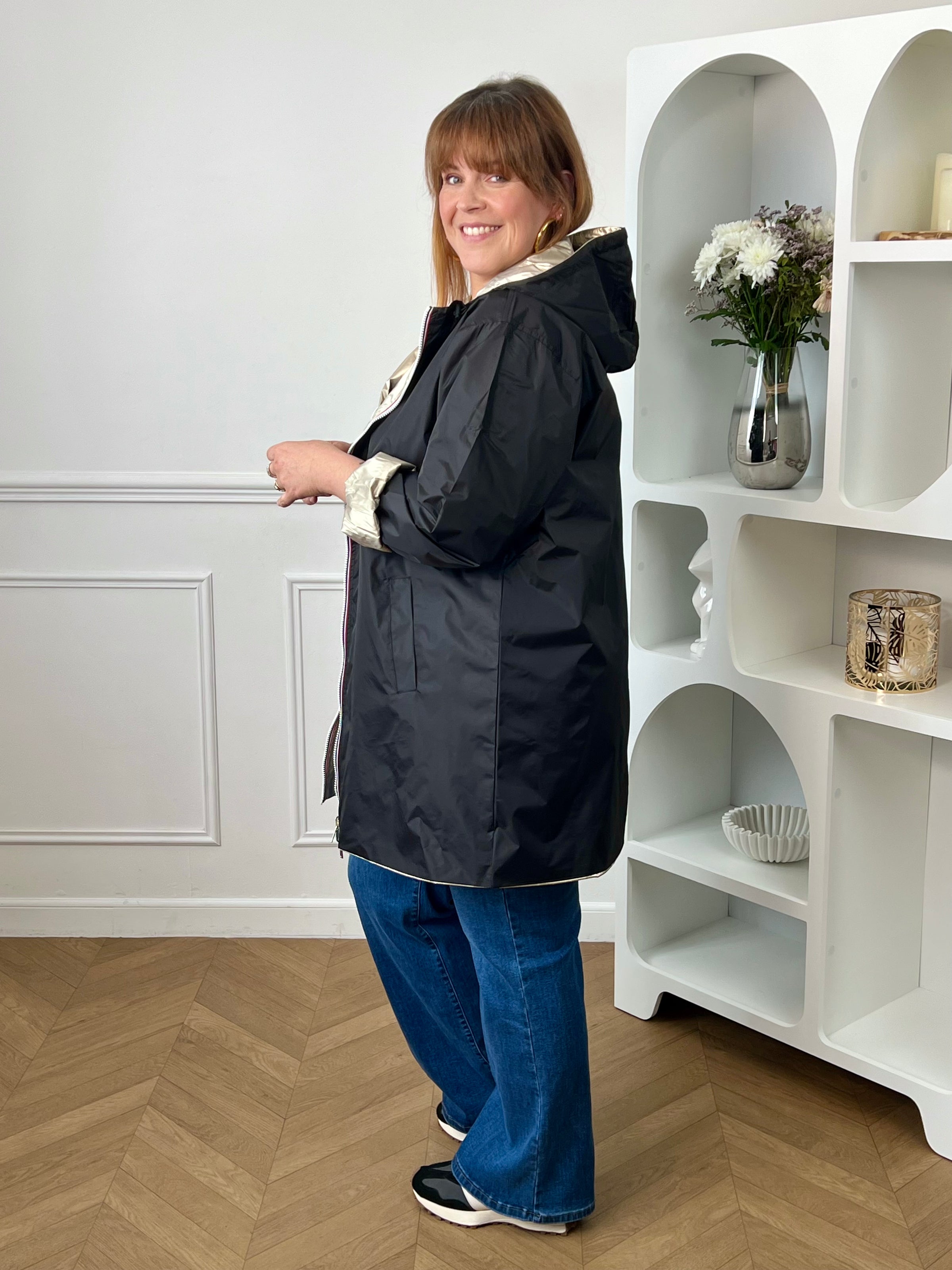 Reversible gold/black plus size parka: Taby