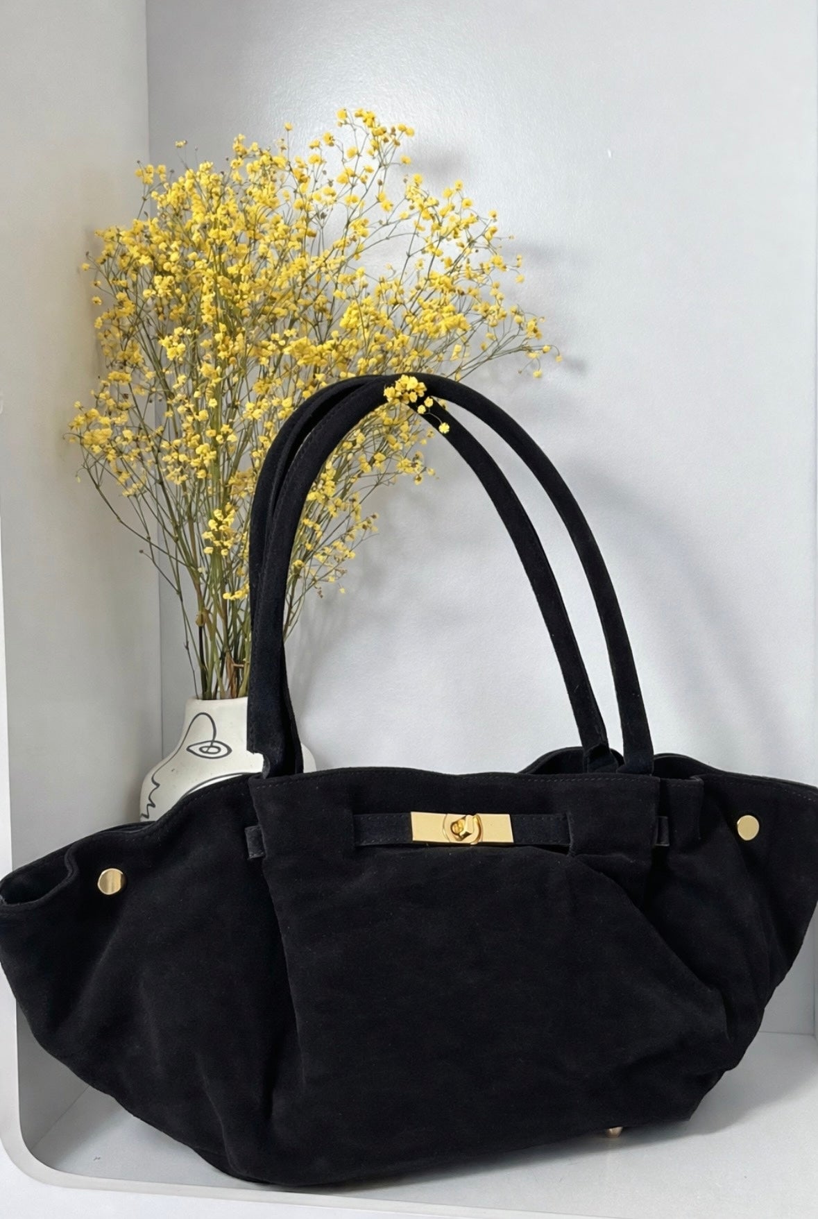 Black bag: Gaeron