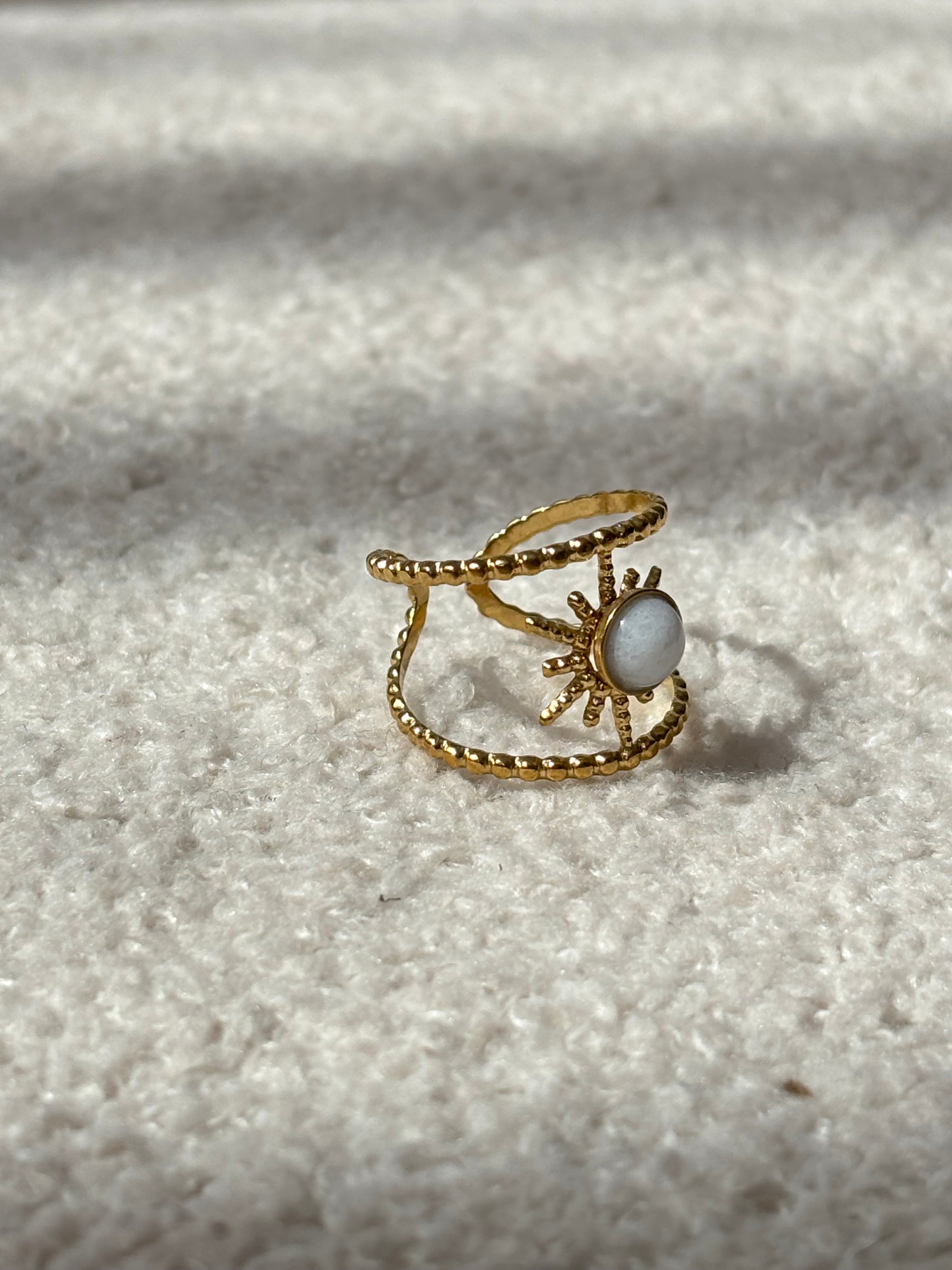 Bague écrue et dorée : Geva