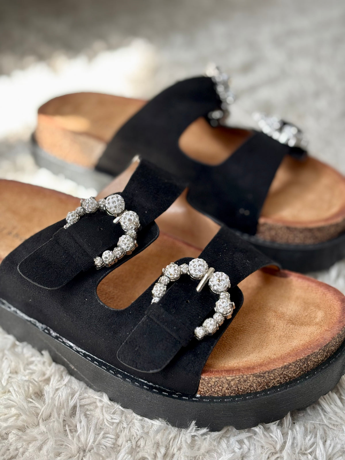 Mules ajustables noires : Kasia