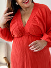 Cette robe corail grande taille est parfait pour toutes les occasions. Avec ses manches longues et son col v plongeant élastique, il offre un style élégant et confortable.&nbsp;