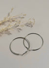 Boucles d’oreilles argentées : Aza