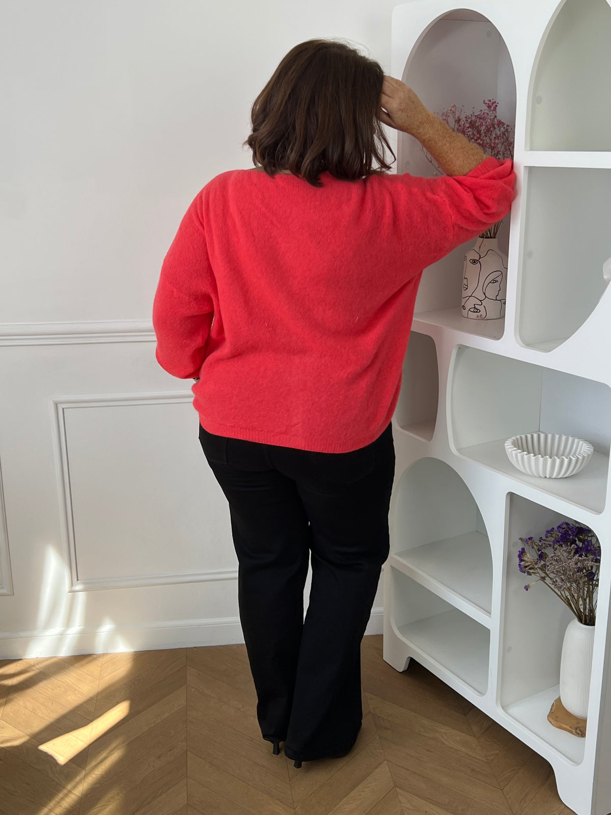 Col V et boutons du gilet corail grande taille Caroline – Made in Italy | Loïcia
