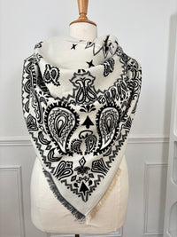 Écharpe bandana noire et écrue : Ilda