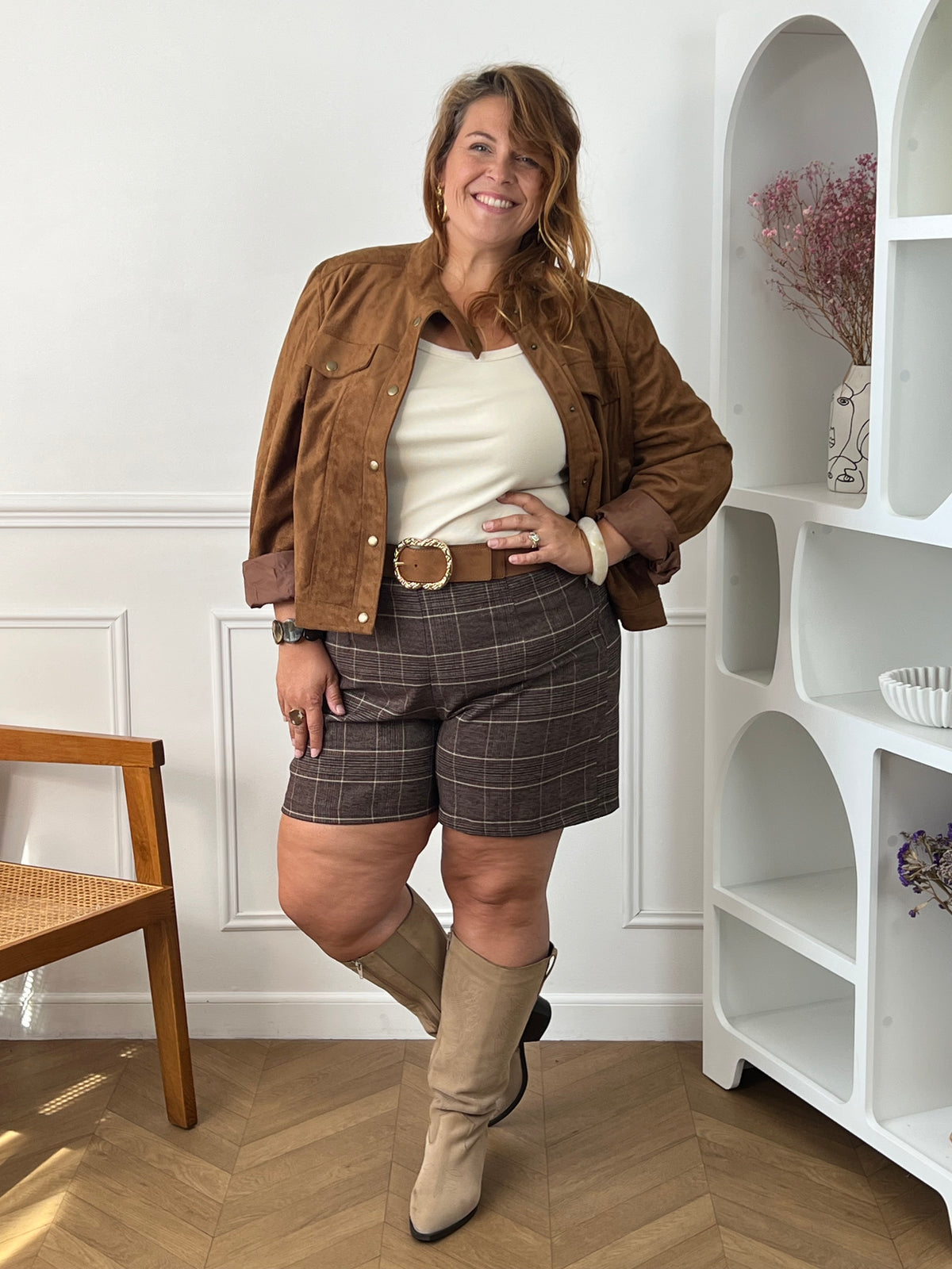 Short à carreaux marron beige camel grande taille femme – Yohan | Loïcia