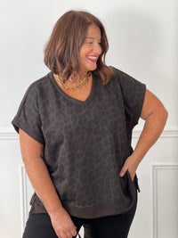 Sweat à manches courtes léopard marron et noir grande taille femme – Adelia | Loïcia