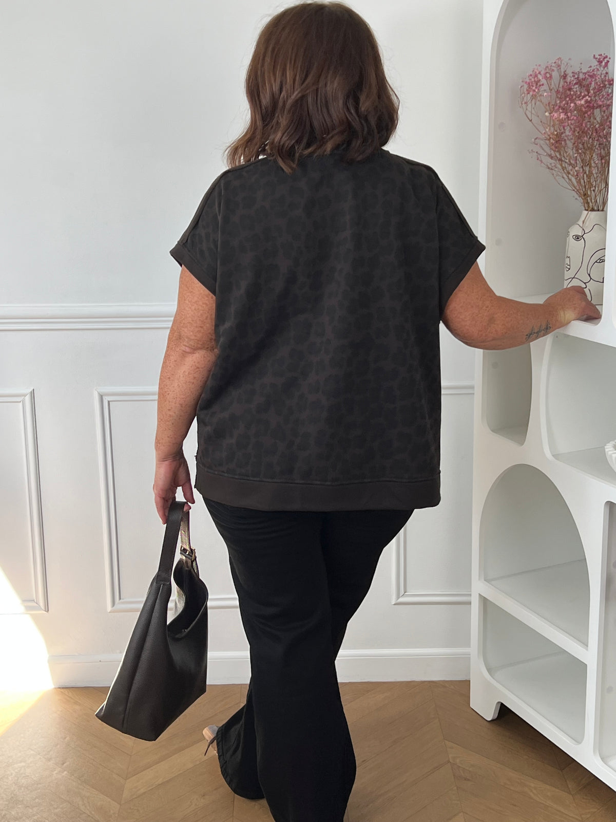 Sweat-curve-manches-courtes-leopard-adelia-1